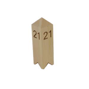 obelisco-madera-natural_diferentes medidas lo puedes utilizar para numerar las mesas bien con numeros bien con colores
